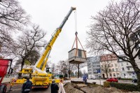 Anlieferung des Stromtrafos an der B31