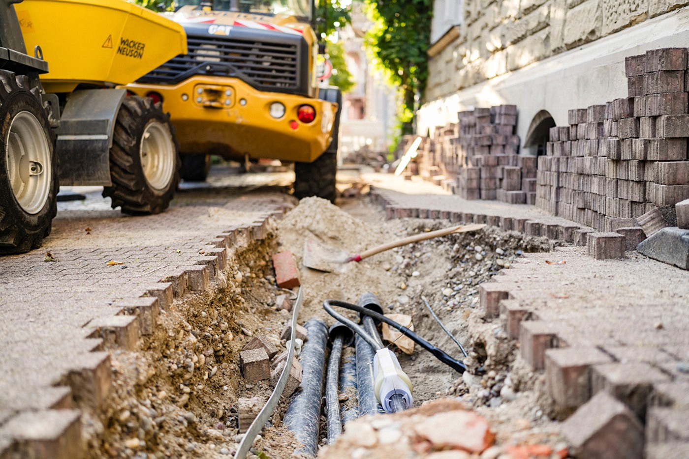 Neue Stromkabel in der Breisacher Straße